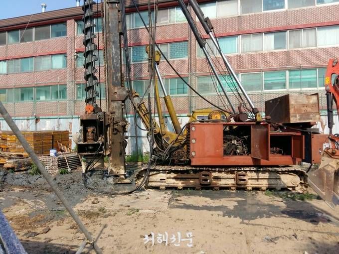 시험항타에 들어간 화금리 ‘공동주택’ 공사현장